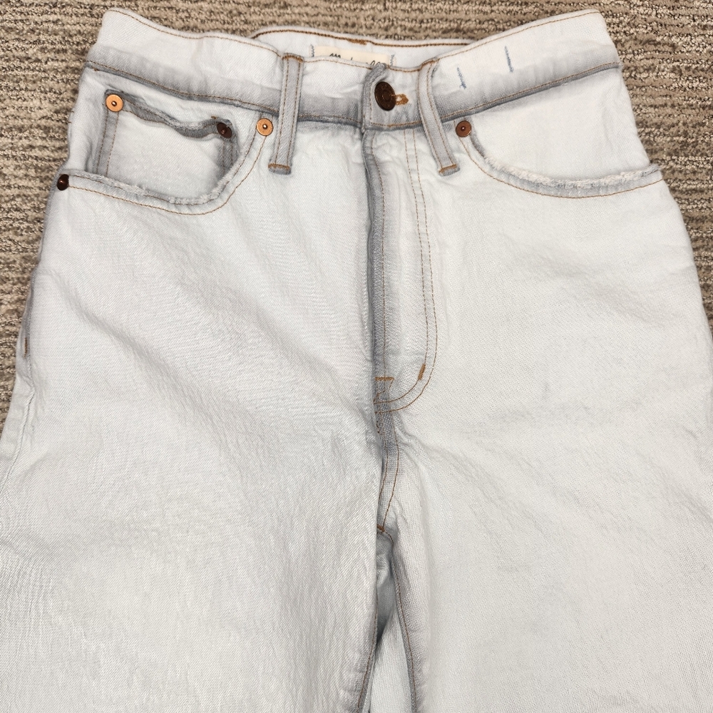 Madewell Light Wash Cropped Wide-Leg Jeans - Picture 2 of 10